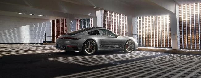 La nuova Porsche 911