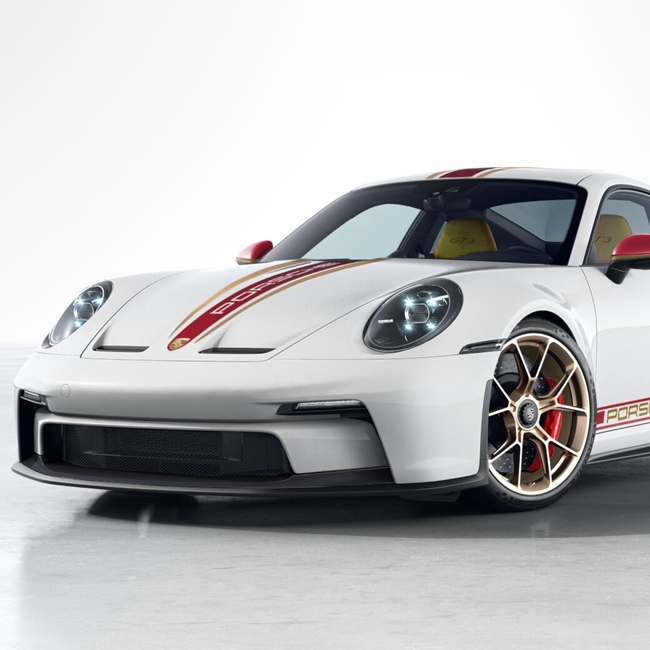 GT3 Touring "Christmas Edition" by F&F Design Studio